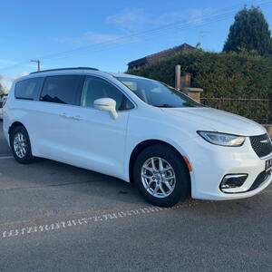 Chrysler Pacifica MPV 3,6 8 míst 360 DVD Radar 2022 212kW automat