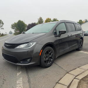 Chrysler Pacifica MPV 212kW automat