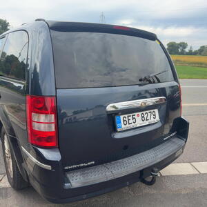 Chrysler Grand Voyager MPV 3,8 V6 LPG Limited 2008 142kW automat