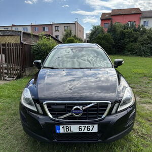 Volvo XC60 SUV D3 158kW automat