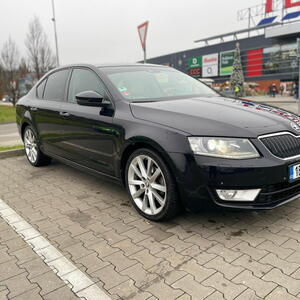 Škoda Octavia sedan 3. generace, 2.0 Diesel, Automat 110kW automat