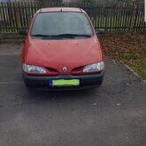 Renault Scénic hatchback Megan 55kW manuál