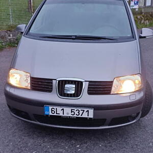 Seat Alhambra MPV 2.0 TDI 103kW manuál