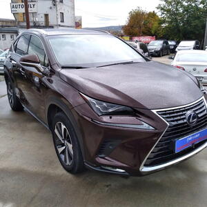 Lexus NX 300h SUV AWD LUXURY 1.MAJITEL,DPH,ČR 114kW automat