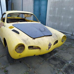 Volkswagen Karmann Ghia kupé 33kW manuál