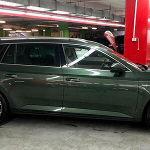 Škoda Superb kombi 2.0 TDI 4x4, 140kW L&K automat