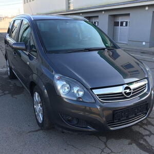 Opel Zafira 1.6 cng 110kW manuál
