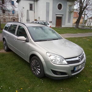 Opel Astra kombi 1.4 66kW manuál