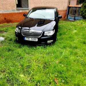 Škoda Superb sedan 2.0 TDI manuál