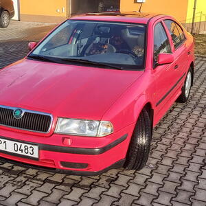 Škoda Octavia sedan 1.9 TDI 66kW rok výroby 1998 manuál