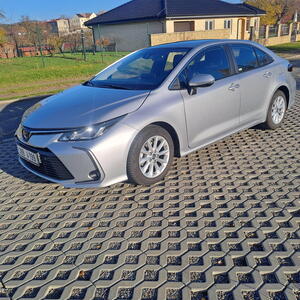 Toyota Corolla sedan Dynamic Force 92kW automat
