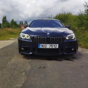 BMW 5 kombi f11 535i manuál