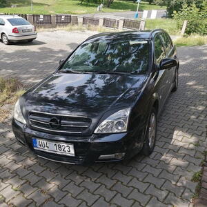 Opel Signum 2.2 manuál
