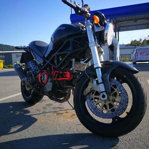 Ducati Monster M4 1000
