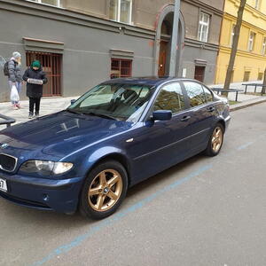BMW 3 sedan e46 320D 110kW manuál