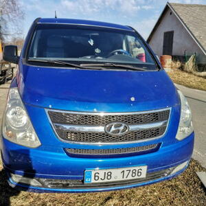 Hyundai H-1 125kW manuál