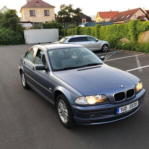 BMW 3 sedan e46 316i;1.9i 77kW manuál