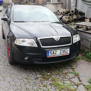 Škoda Octavia kombi 125kW manuál