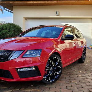 Škoda Octavia 2.0.TSI 180kW manuál