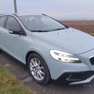 Volvo V40 cross country t4 2,0 t 140kW automat