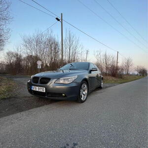 BMW Ostatní 520i 2.2 125kW manuál