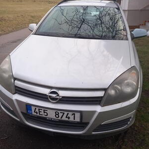 Opel Astra H, 1.6 manuál
