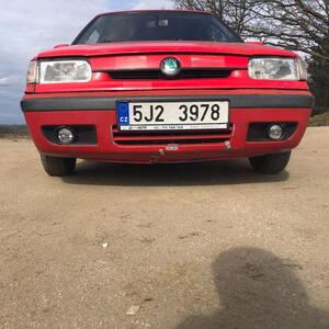 Škoda Felicia hatchback 1.3 MPI 40kW manuál
