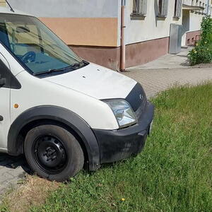 Ford Tourneo 1,8 d manuál