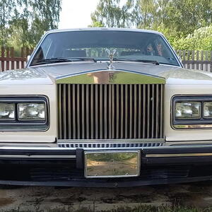 Rolls-Royce Ostatní sedan 1987 Rolls Royce Silver Spur manuál