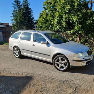 Škoda Octavia kombi 2.0TDI 103kW manuál