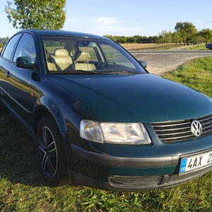 Volkswagen Passat sedan B5 1.8T 110kW manuál