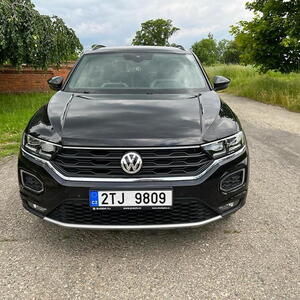 Volkswagen T-Roc 1.5 TSI HIGHLINE 110kW manuál