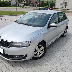 Škoda Rapid hatchback Spaceback 1.0 TSI manuál