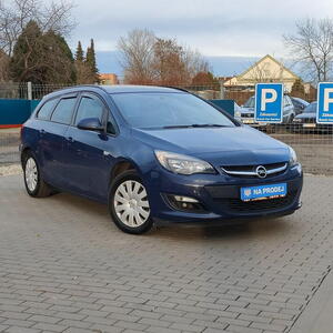 Opel Astra SPORTS TOURER 1.7 CDTi 81kW manuál