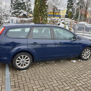 Ford Focus kombi 1.6 16V 74kW manuál