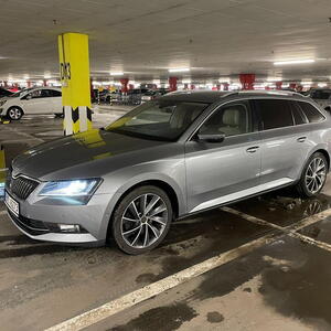 Škoda Superb kombi 3 Laurin & Klement 2.0 TDI automat