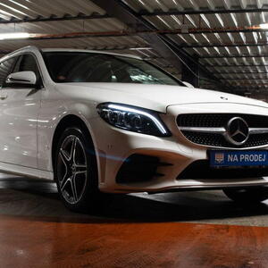 Mercedes-Benz třída C c220d 4motion t 143kW automat