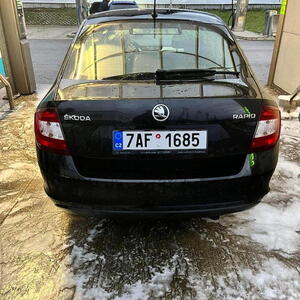 Škoda Rapid sedan 1 TSI 81kW manuál