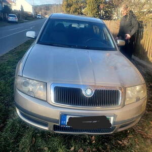 Škoda Superb sedan 1.9 TDI 74kW manuál