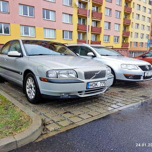 Volvo S80 sedan 2.0 manuál