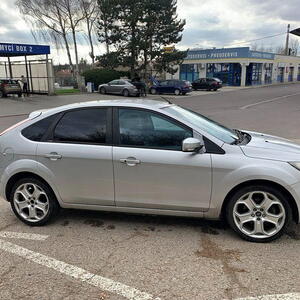 Ford Focus hatchback 2.0 tdci 100kW automat