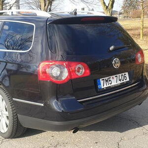Volkswagen Passat kombi 3C variant 3,2L VR6 FSI 4motion 184kW automat