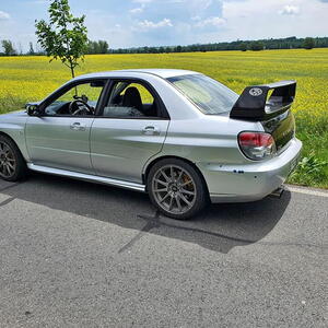 Subaru Impreza WRX STI manuál