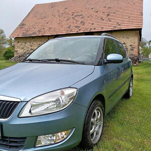 Škoda Fabia ii 1.2 tsi manuál