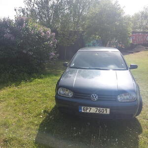 Volkswagen Golf IV 2002 manuál