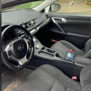 Lexus CT 200h hatchback 1,8 Hybrid, Style 73kW automat