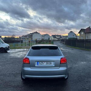 Audi A3 manuál