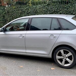 Škoda Rapid hatchback 77kW manuál
