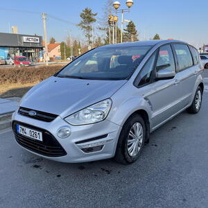 Ford S-MAX 1.6 Ecoboost 118kW manuál