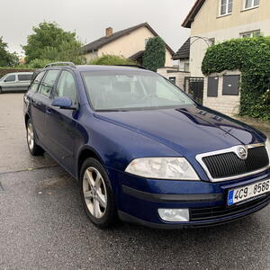 Škoda Octavia kombi 2. generace, 2.0 TDI, 103 kW, Elegance, DSG automat